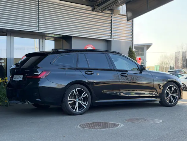 BMW 320d xDrive 48V Touring Steptronic M Sport