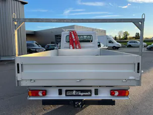 PEUGEOT Boxer 2.2 HDI 335 Pro L3