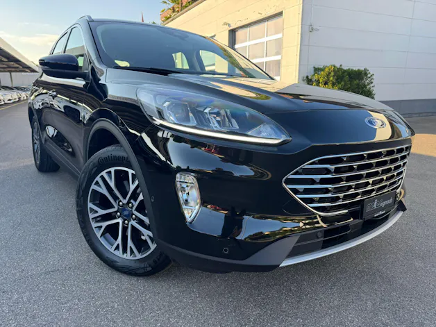 FORD Kuga 2.5 PHEV Titanium 2WD