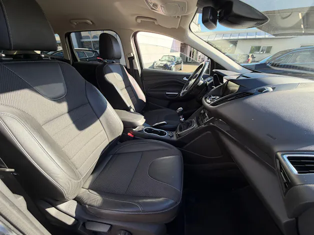 FORD Kuga 2.0 TDCi Sync Edition 4WD