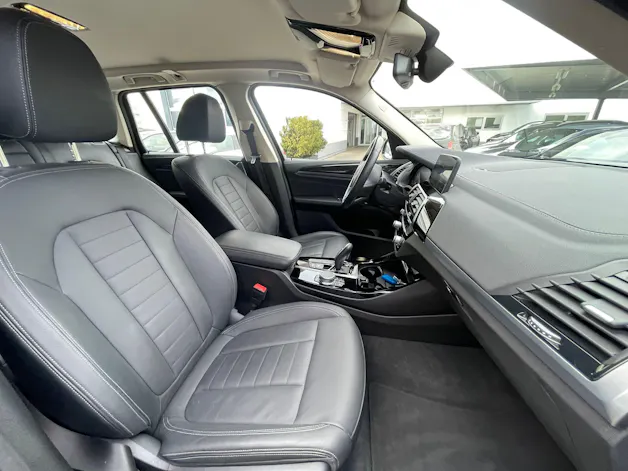 BMW X3 xDrive 20d Luxury Line Steptronic