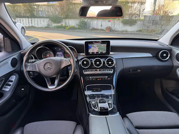 MERCEDES-BENZ C 220 BlueTEC Swiss Star Avantgarde 7G-Tronic