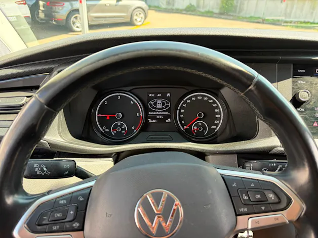 VW T6.1 2.0 TDI