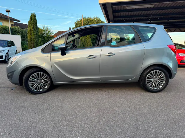 OPEL Meriva 1.4 Turbo Active Edition