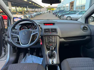 OPEL Meriva 1.4 Turbo Active Edition