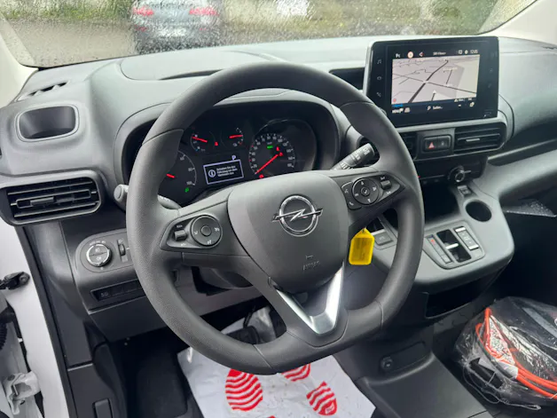OPEL Combo-e Cargo 2.4T Enjoy