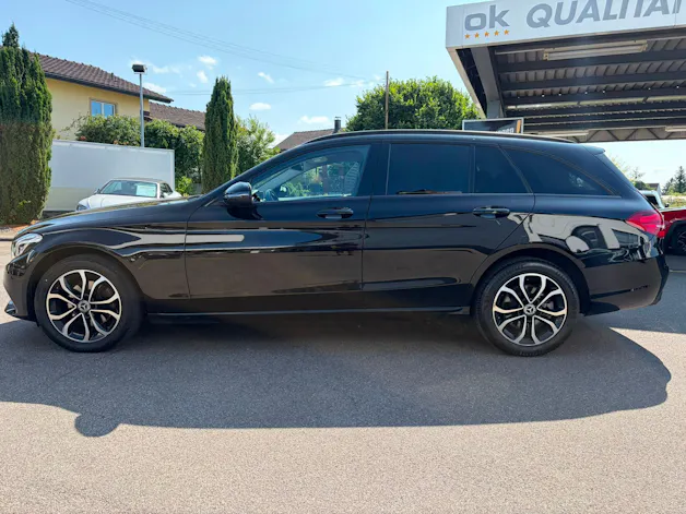 MERCEDES-BENZ C 220 d Swiss Star Avantgarde 4Matic 9G-Tronic