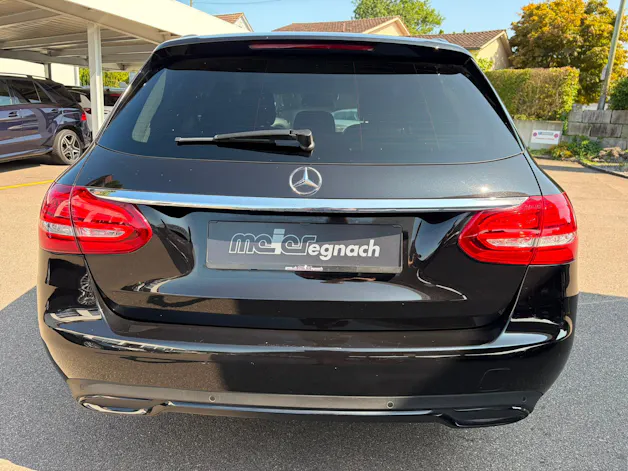 MERCEDES-BENZ C 220 d Swiss Star Avantgarde 4Matic 9G-Tronic