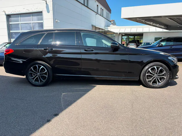 MERCEDES-BENZ C 220 d Swiss Star Avantgarde 4Matic 9G-Tronic