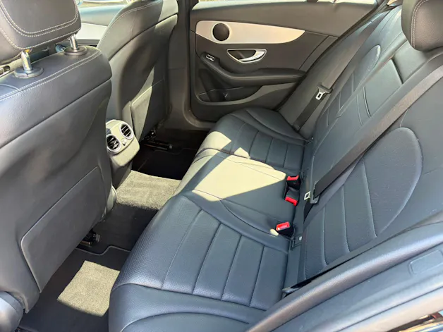 MERCEDES-BENZ C 220 d Swiss Star Avantgarde 4Matic 9G-Tronic