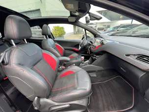 PEUGEOT 208 1.6 Turbo GTi
