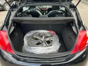 PEUGEOT 208 1.6 Turbo GTi