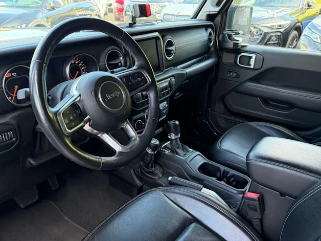 JEEP Wrangler 2.0 Unlimited Sahara Automatic
