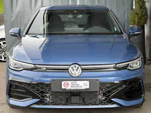 VW Golf VIII 1.5 eTSi mHEV R-Line