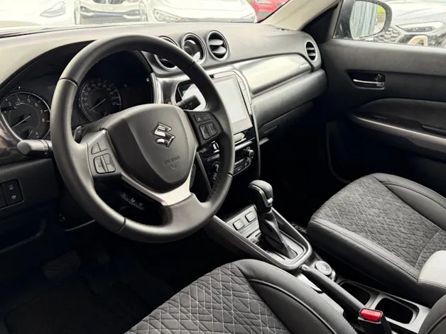 Suzuki Vitara 1.5 Hybrid Compact Top 4x4