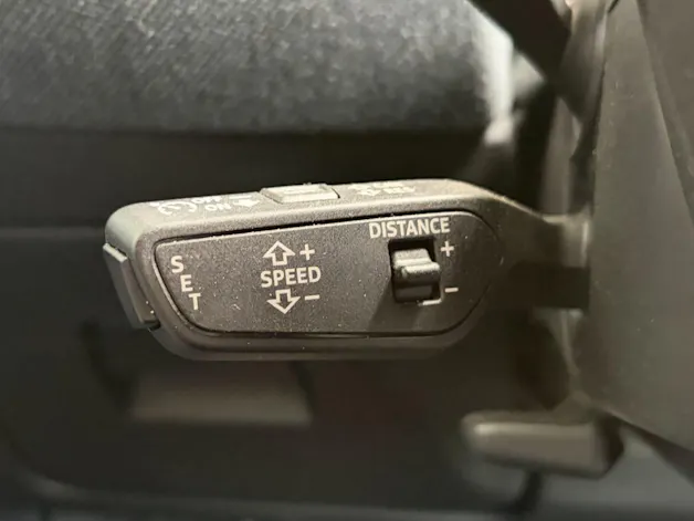 AUDI A5 Avant TDi quattro S line Edition One