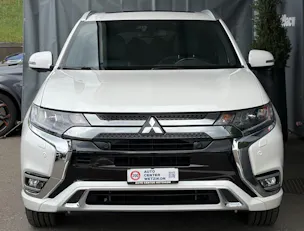 Mitsubishi Outlander 2.4 PHEV Diamond 4WD Automatic