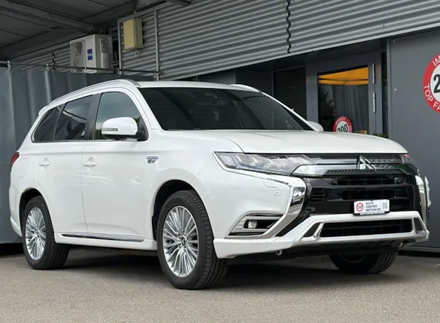 Mitsubishi Outlander 2.4 PHEV Diamond 4WD Automatic