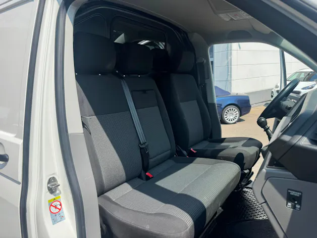 VW T6.1 2.0 TDI