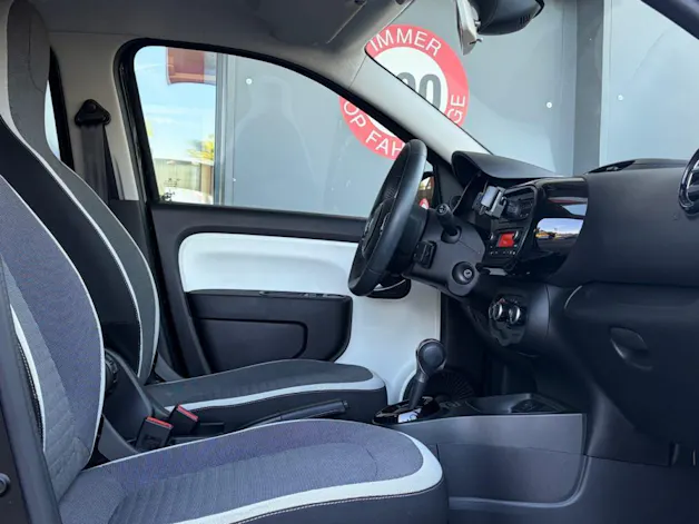 RENAULT Twingo TCe 95 Zen EDC