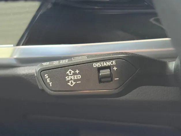 AUDI Q3 40 TDI quattro S-tronic