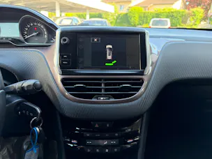 PEUGEOT 2008 1.6 VTI Style Automatic