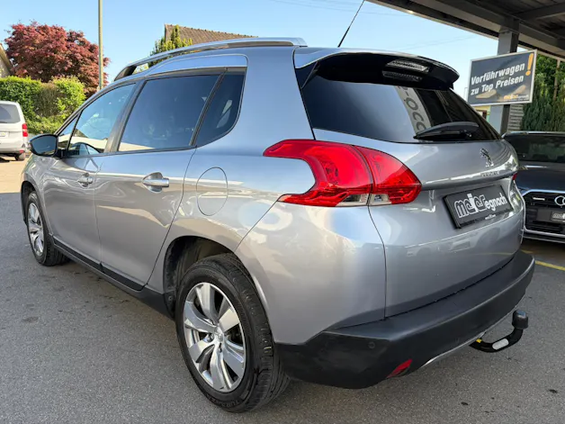 PEUGEOT 2008 1.6 VTI Style Automatic