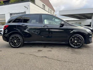 MERCEDES-BENZ B 220 AMG Line 4Matic 7G-DCT
