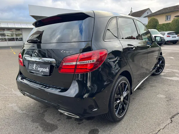 MERCEDES-BENZ B 220 AMG Line 4Matic 7G-DCT
