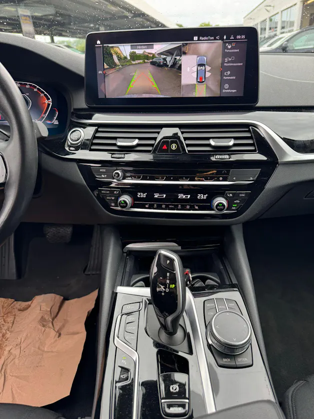BMW 520d xDrive 48V Touring Steptronic