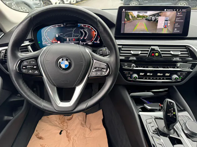 BMW 520d xDrive 48V Touring Steptronic