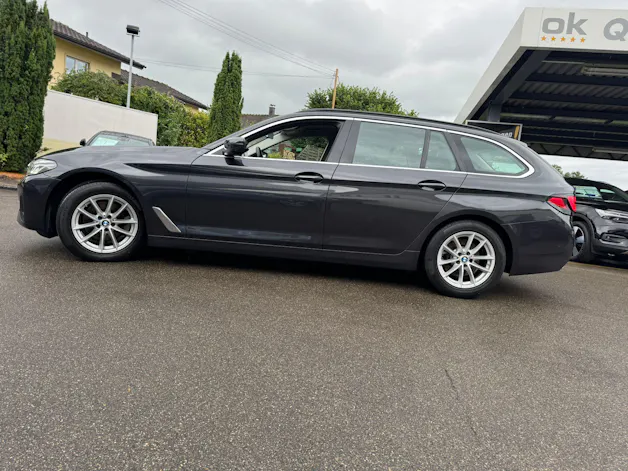 BMW 520d xDrive 48V Touring Steptronic