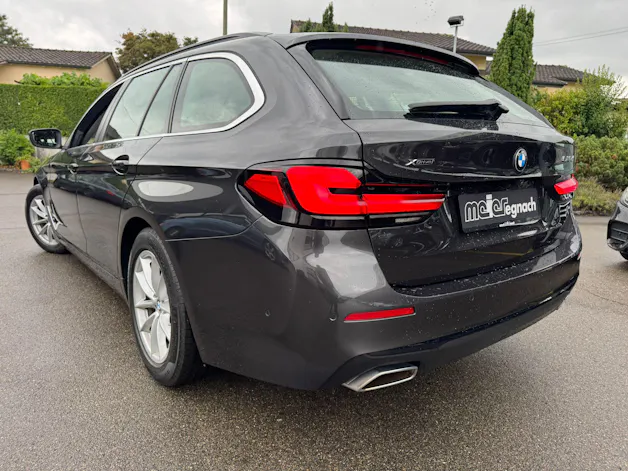 BMW 520d xDrive 48V Touring Steptronic