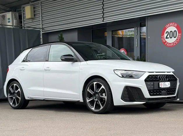 AUDI A1 Sportback 30 TFSi S Line Black Edition