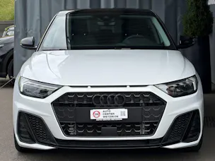 AUDI A1 Sportback 30 TFSi S Line Black Edition