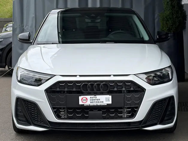 AUDI A1 Sportback 30 TFSi S Line Black Edition