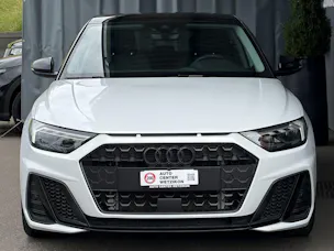 AUDI A1 Sportback 30 TFSi S Line Black Edition