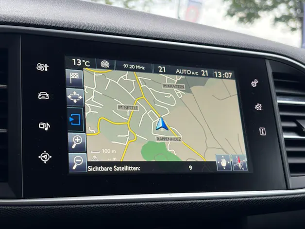 PEUGEOT 308 1.2 THP Allure Automatic