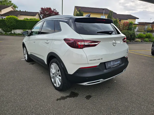 OPEL Grandland X 1.6 Hybrid4 Ultimate Automatik
