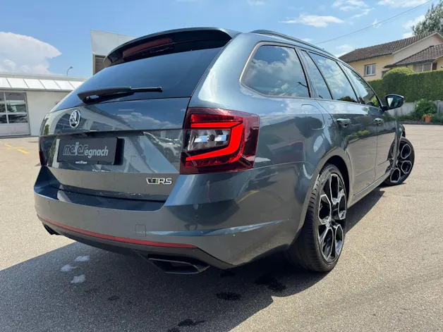 SKODA Octavia Combi 2.0 TDI RS 4x4 DSG