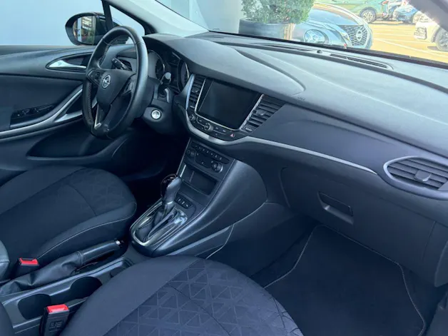 OPEL Astra Sports Tourer 1.4i Turbo 120 Years Edition