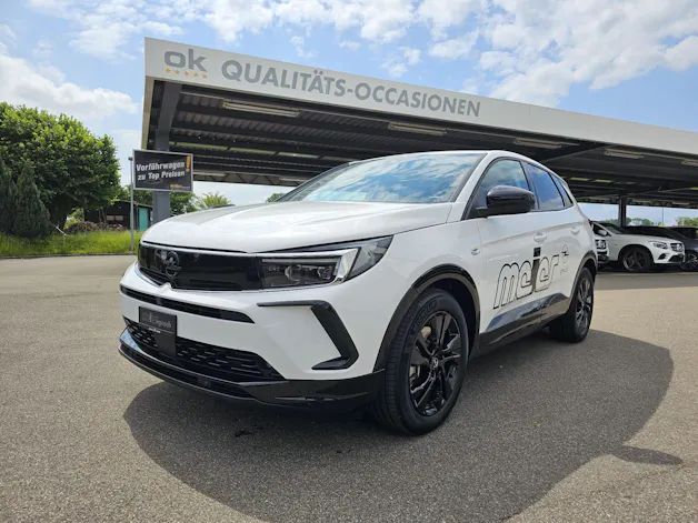 OPEL Grandland 1.6 Hybrid GS Line Automatik