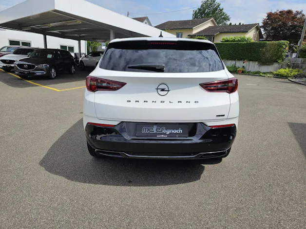 OPEL Grandland 1.6 Hybrid GS Line Automatik