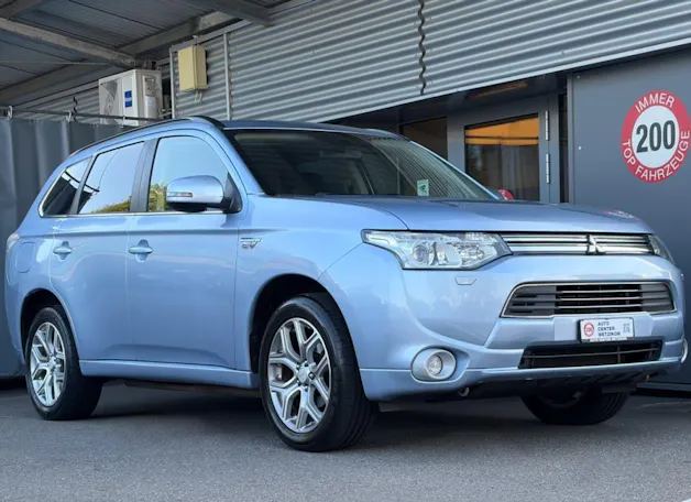 Mitsubishi Outlander 2.0 PHEV Intense