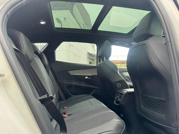 PEUGEOT 3008 300e Hybrid4 GT EAT8