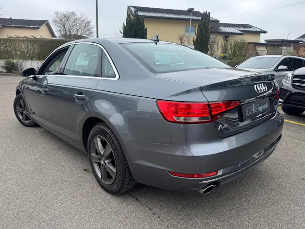 AUDI A4 Limousine 2.0 TFSI Sport S-tronic