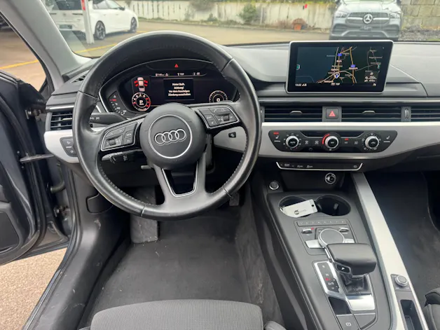 AUDI A4 Limousine 2.0 TFSI Sport S-tronic