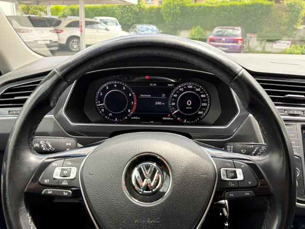 VW Tiguan 2.0TSI Highline 4Motion