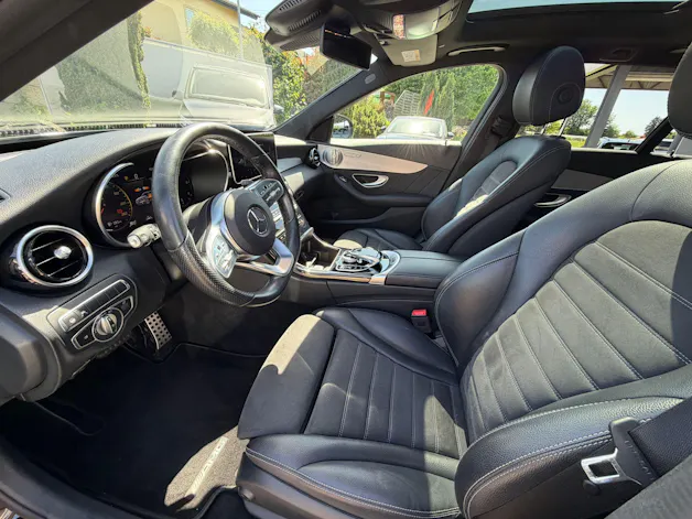 MERCEDES-BENZ C 220 d Swiss Star AMG Line 4M 9G-Tronic