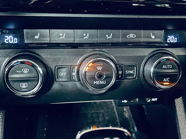 SKODA Octavia Combi 2.0 TDI Style DSG